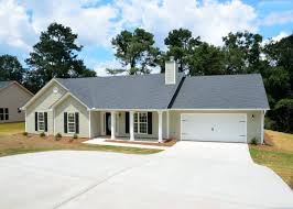 is-it-smarter-to-flip-homes-or-hold-them-as-vacation-rentals: